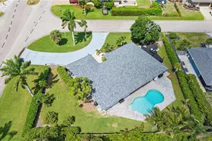 1513 Manchester Blvd, Fort Myers, FL 33919 - Photo 2