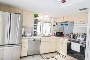 18450 Orangecrest Ct, Lehigh Acres, FL 33936 - Photo 12