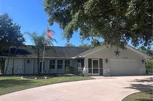 7332 Sean Ln, North Fort Myers, FL 33917 - Photo 2