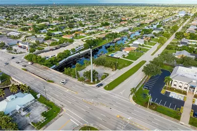 1532 Shelby Pkwy, Cape Coral, FL 33904 - Photo 18
