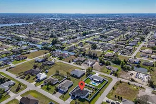 116 SE 5th Pl, Cape Coral, FL 33990 - Photo 42