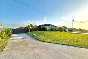 2618 NW 8th Terrace, Cape Coral, FL 33993 - Photo 2