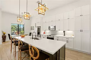 3325 SW 8th Ct, Cape Coral, FL 33914 - Photo 2