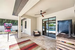 705 SW 10th Pl, Cape Coral, FL 33991 - Photo 30