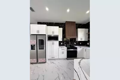 1137 Augusta St E, Lehigh Acres, FL 33974 - Photo 6