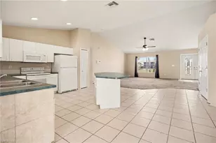 1209 SW 39th St, Cape Coral, FL 33914 - Photo 8