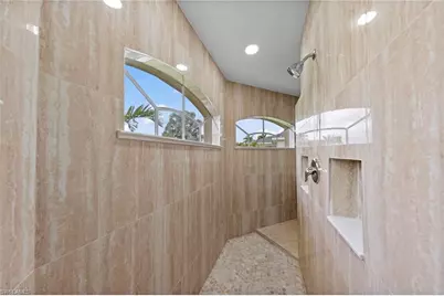 525 NE 6th Ave, Cape Coral, FL 33909 - Photo 22