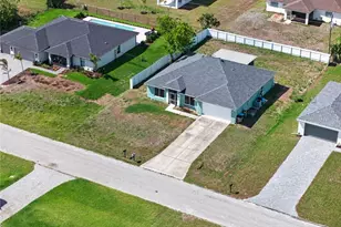 319 NE 23rd St, Cape Coral, FL 33909 - Photo 42