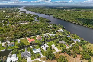 1910 Oak Dr, Alva, FL 33920 - Photo 8