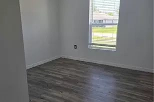 2122 NE 13th Pl, Cape Coral, FL 33909 - Photo 18