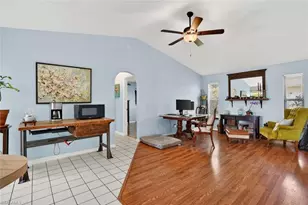 3418 SW 5th Pl, Cape Coral, FL 33914 - Photo 10