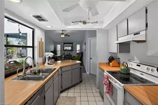 3418 SW 5th Pl, Cape Coral, FL 33914 - Photo 6