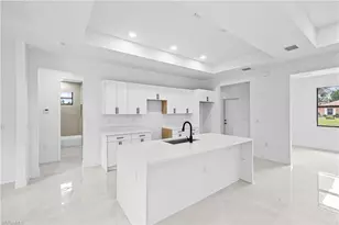 2515 69th St W, Lehigh Acres, FL 33971 - Photo 6
