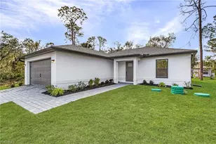 724 Goldrock Rd, Lehigh Acres, FL 33974 - Photo 2