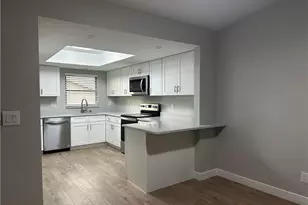 15320 Moonraker Ct, North Fort Myers, FL 33917 - Photo 10