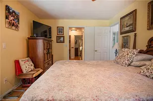 2305 SE 16th St, Cape Coral, FL 33990 - Photo 12