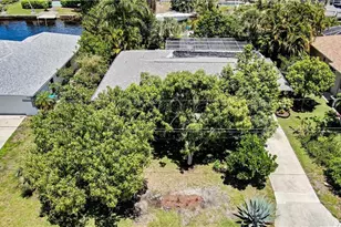 2305 SE 16th St, Cape Coral, FL 33990 - Photo 26