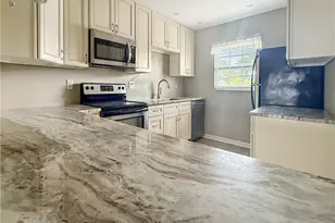1398 Myerlee Country Club Blvd, Fort Myers, FL 33919 - Photo 2