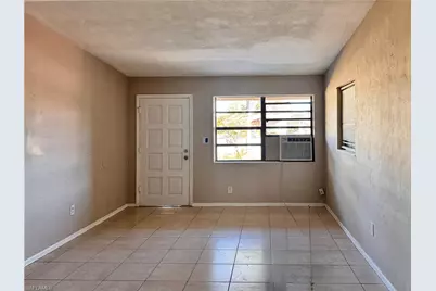 3268 C St E #na, Fort Myers, FL 33916 - Photo 6