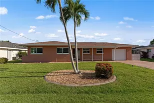 167 SW 53rd St, Cape Coral, FL 33914 - Photo 1