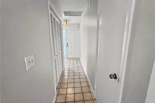 206 SE 46th Ter, Cape Coral, FL 33904 - Photo 32