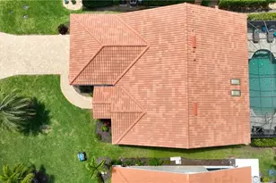 16238 Kelly Woods Dr, Fort Myers, FL 33908 - Photo 2