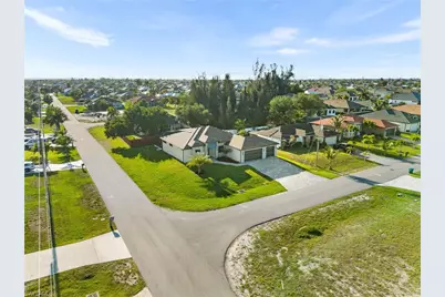142 SW 33rd Pl, Cape Coral, FL 33991 - Photo 36