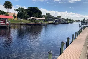 4321 Country Club Blvd, Cape Coral, FL 33904 - Photo 12