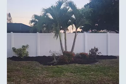 2102 SE 8th Ter, Cape Coral, FL 33990 - Photo 18