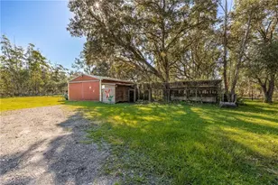2348 9 Mile Rd, Labelle, FL 33935 - Photo 32
