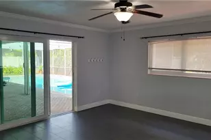 1403 Davis Dr, Fort Myers, FL 33919 - Photo 22