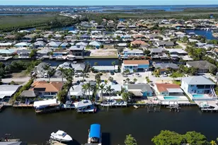 12262 Boat Shell Dr, Matlacha Isles, FL 33991 - Photo 4