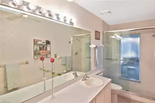 201 McGregor Park Cir, Fort Myers, FL 33908 - Photo 14