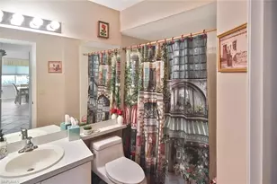 201 McGregor Park Cir, Fort Myers, FL 33908 - Photo 8
