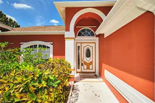 2813 SW 43rd St, Cape Coral, FL 33914 - Photo 2