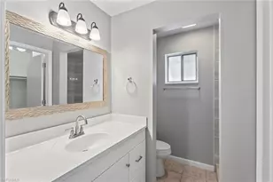 1010 NE 3rd St, Cape Coral, FL 33909 - Photo 20