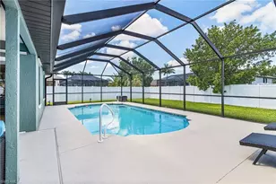 4302 SW 18th Pl, Cape Coral, FL 33914 - Photo 12