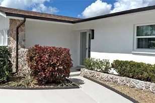 4520 SE 1st Pl, Cape Coral, FL 33904 - Photo 4