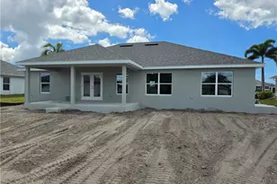 239 NW 25th Pl, Cape Coral, FL 33993 - Photo 4