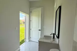 180 Pembroke St, Lehigh Acres, FL 33974 - Photo 26