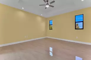 637 Cardinal St E, Lehigh Acres, FL 33974 - Photo 8