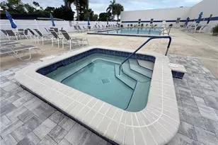 6844 Sandtrap Dr, Fort Myers, FL 33919 - Photo 32