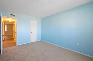 4906 Victoria Dr, Cape Coral, FL 33904 - Photo 14