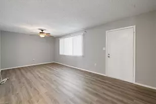 4906 Victoria Dr, Cape Coral, FL 33904 - Photo 6