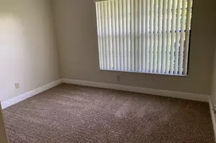 1911 SE 21st St, Cape Coral, FL 33990 - Photo 6