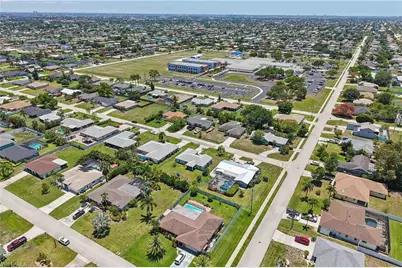 241 SW 34th Ter, Cape Coral, FL 33914 - Photo 46