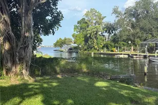 1845 Marina Cir, North Fort Myers, FL 33903 - Photo 4