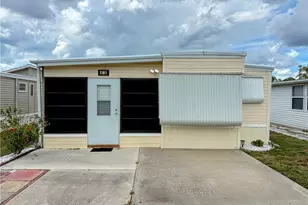15 Fountain View Blvd, North Fort Myers, FL 33903 - Photo 18