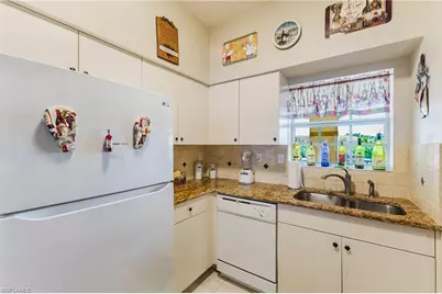 950 Hancock Creek South Blvd #423, Cape Coral, FL 33909 - Photo 4