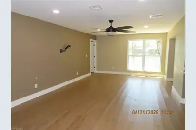 14889 Bonaire Cir, Fort Myers, FL 33908 - Photo 6